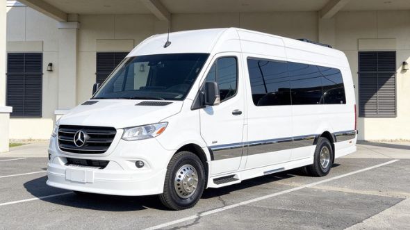 oakland corporate sprinter van service